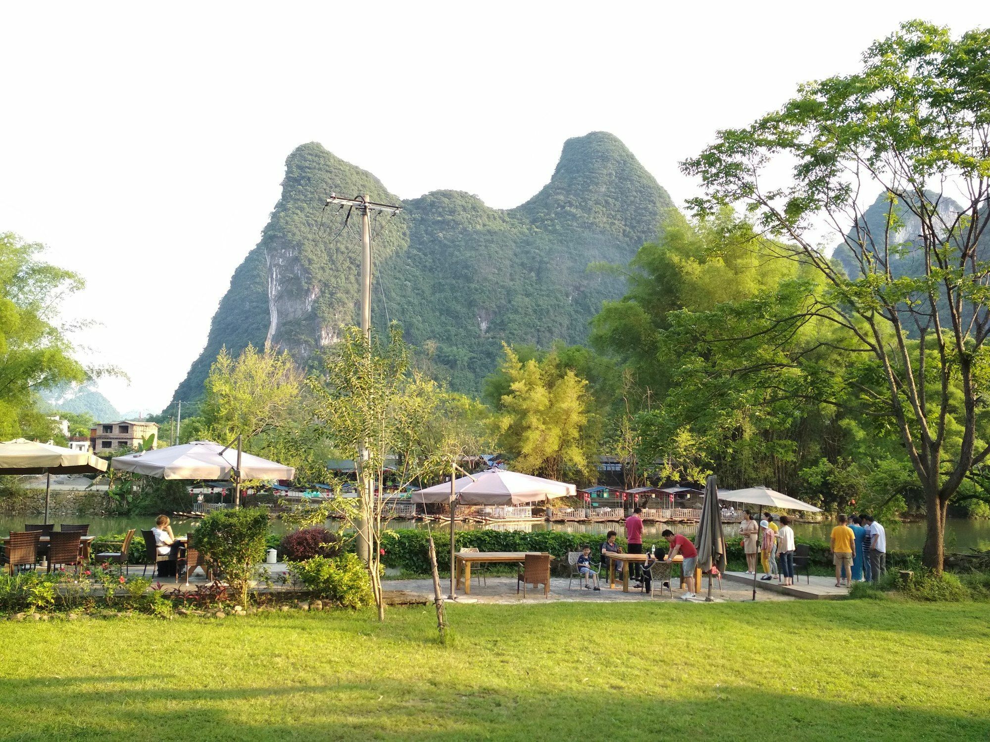 Yangshuo Moondance Hotel Екстериор снимка