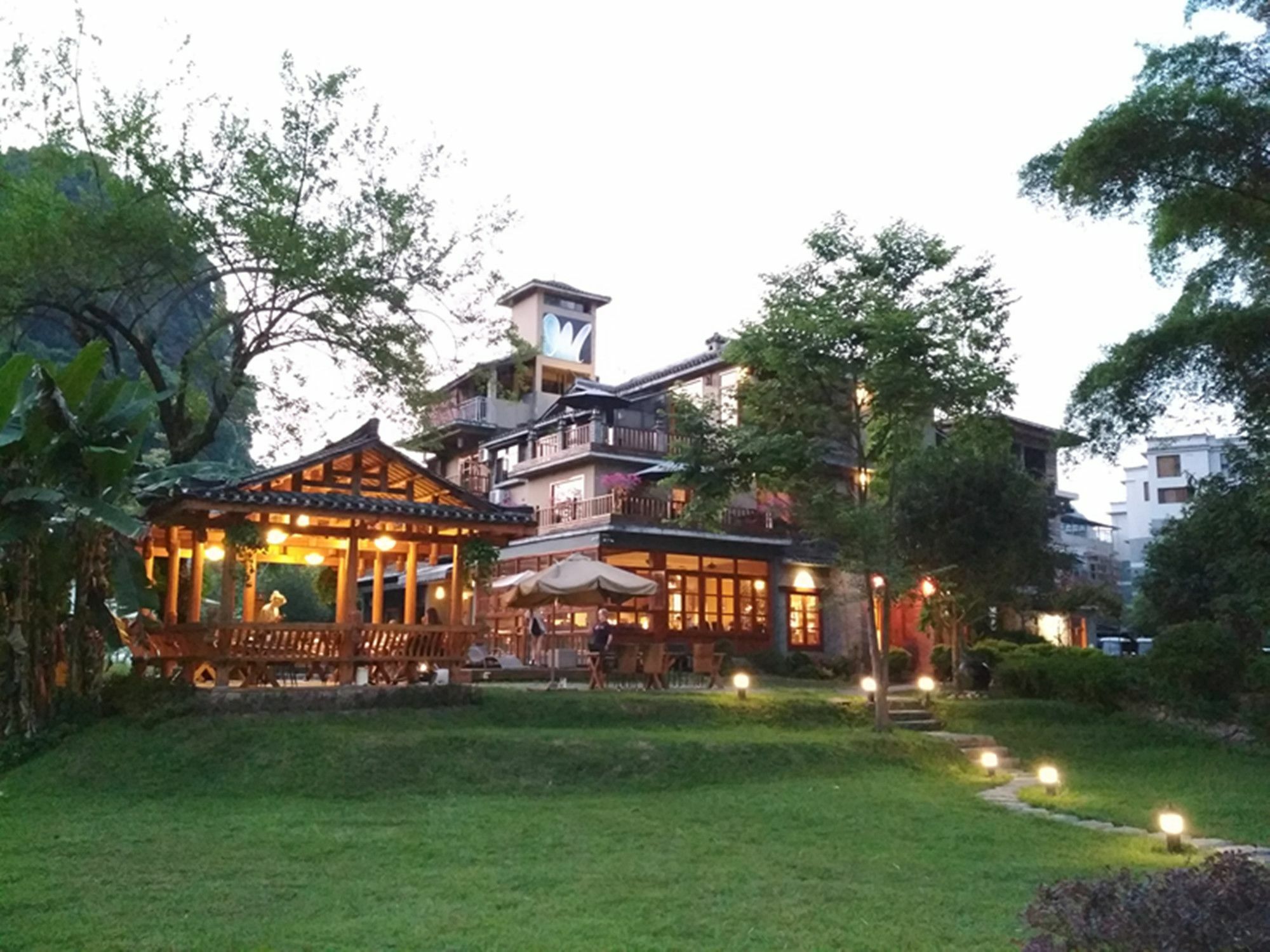 Yangshuo Moondance Hotel Екстериор снимка
